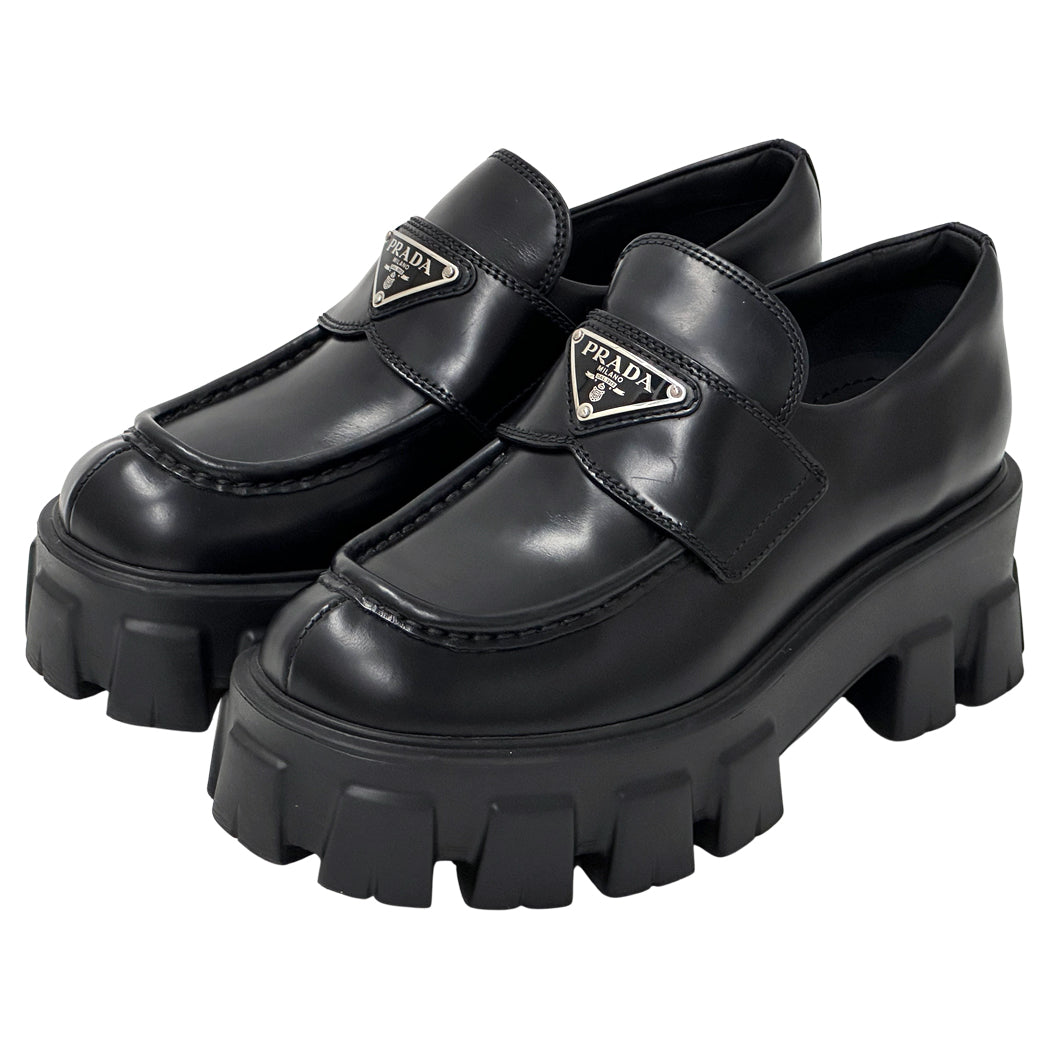 PRADA プラダ モノリス ブラッシュドレザー ローファー ブラック