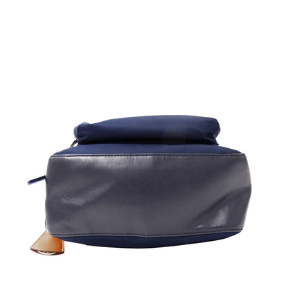 Tory Burch トリーバーチ リュック ネイビー ナイロン レディース 【中古】