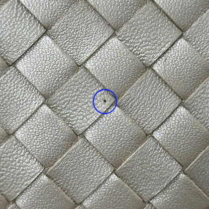 BOTTEGAVENETA ボッテガ・ヴェネタ ポーチ イントレチャート ゴールド レザー レディース 【中古】