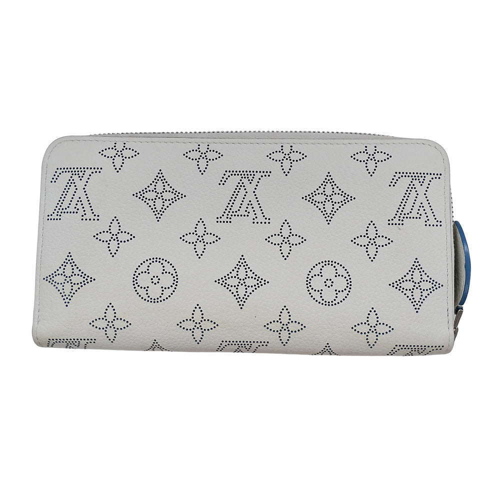 LOUIS VUITTON ルイ・ヴィトン ジッピーウォレット 長財布 スノー ブルーオラージュ M69215 モノグラムマヒナ レディース 【中古】