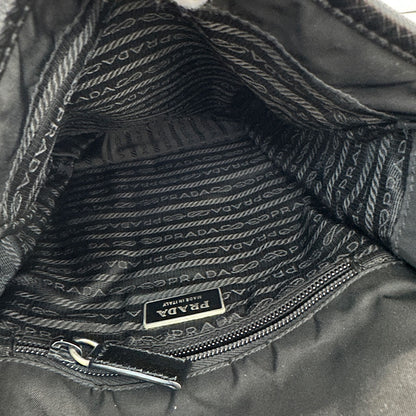 PRADA プラダ ショルダーバッグ ブラック ナイロン レディース メンズ 【中古】