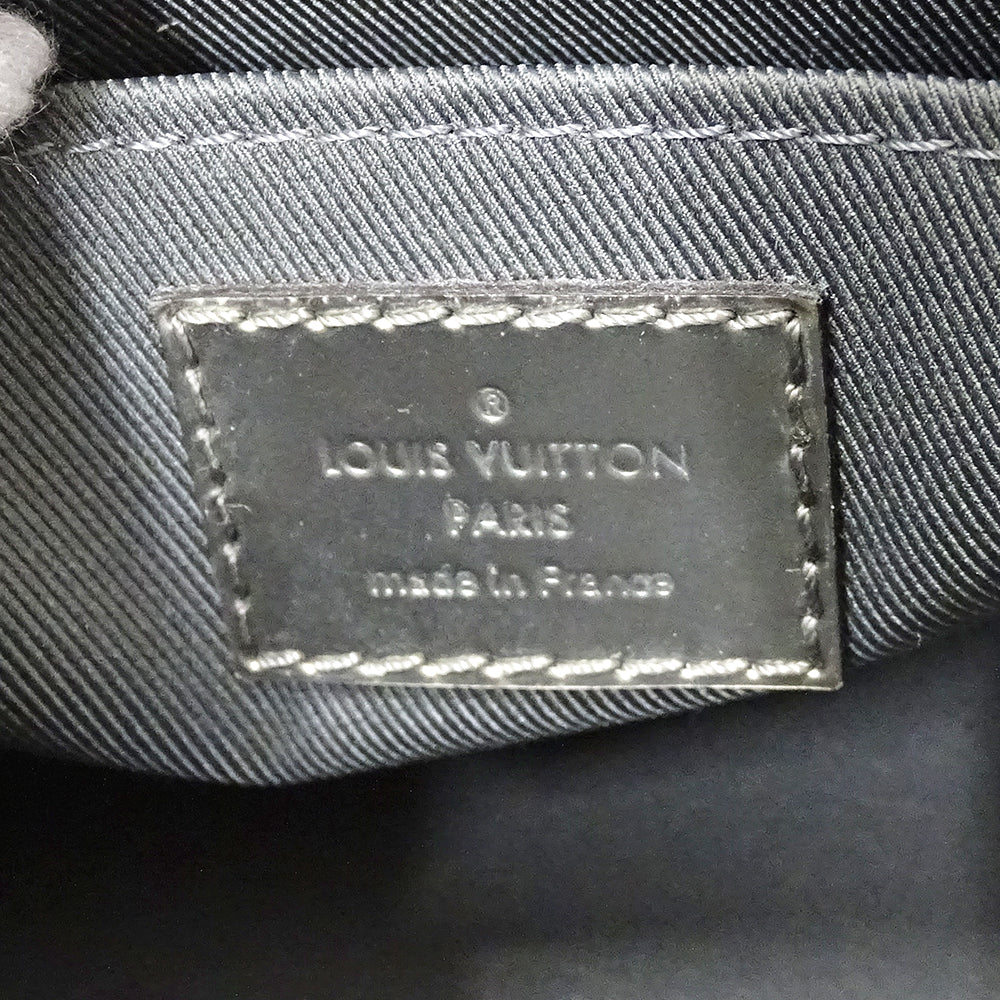 LOUIS VUITTON ルイ・ヴィトン アルマ MINI ショルダーバッグ ヴェルニ シルバー M52748 ヴェルニ レディース 【中古】