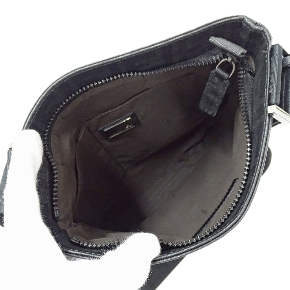 FENDI フェンディ ショルダーバッグ ズッカ ブラック 7VA207 コーティングキャンバス メンズ 【中古】