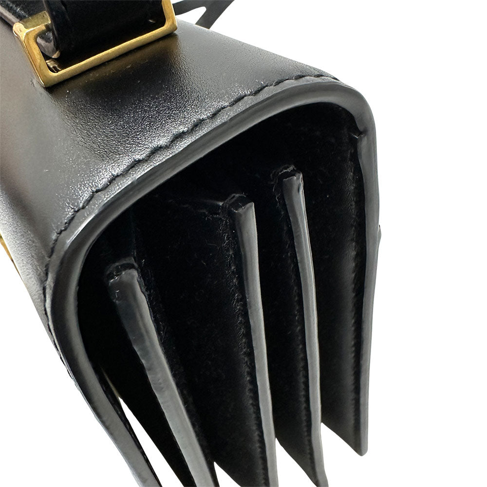 SAINT LAURENT サンローラン ショルダーバッグ カサンドラ ロゴ サッチェル ブラック レザー レディース 【中古】