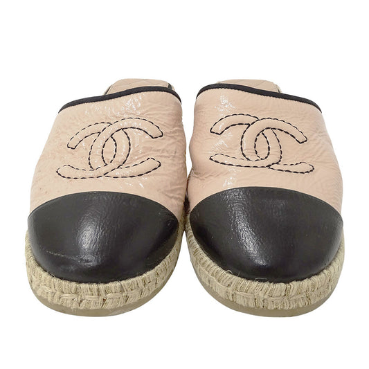 CHANEL シャネル サンダル ピンクベージュ ブラック パテントレザー レディース 【中古】