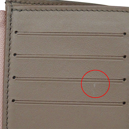 LOUIS VUITTON ルイ・ヴィトン ポルトフォイユ・カプシーヌコンパクト 二つ折り財布 トリヨン マグノリア M62156 レディース 【中古】