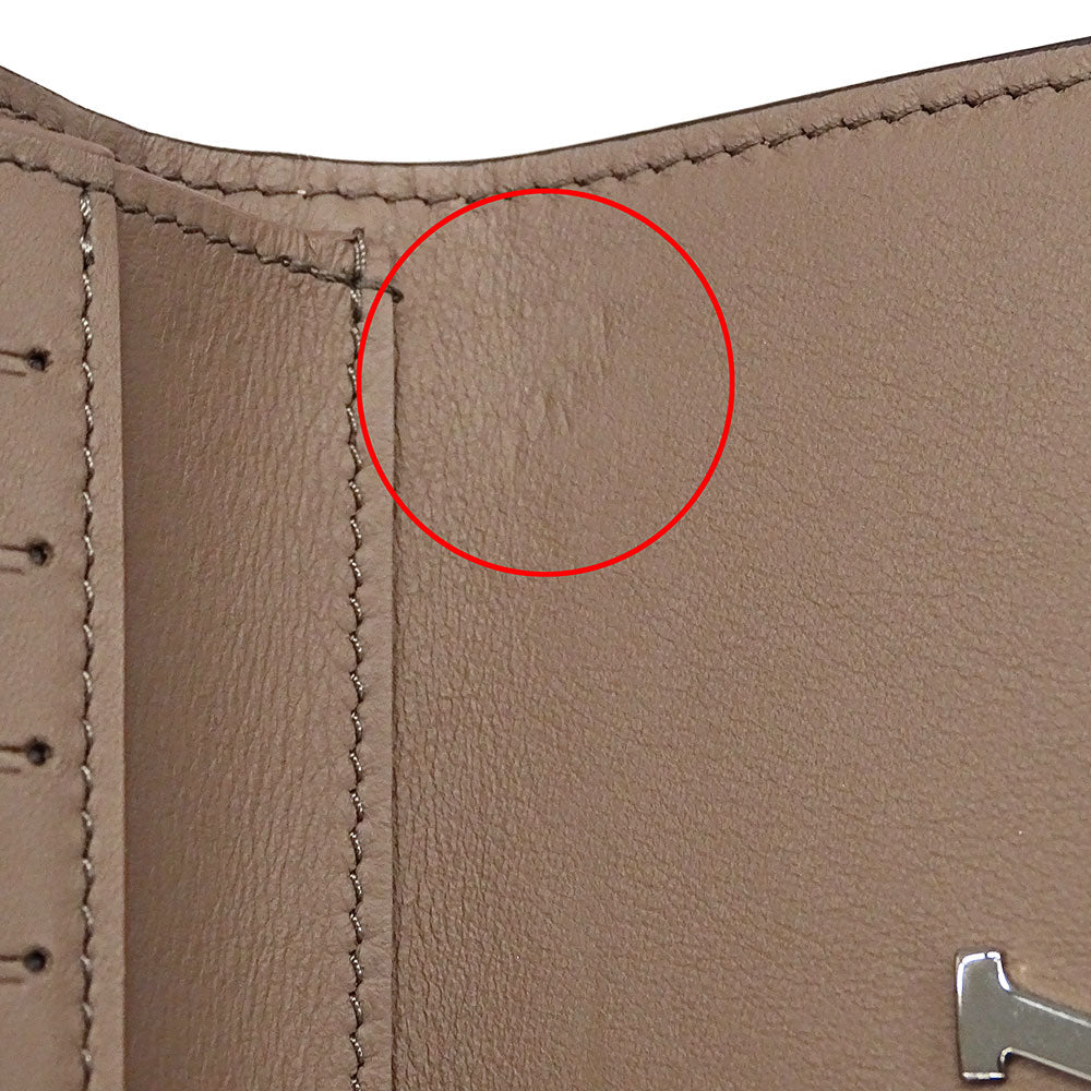 LOUIS VUITTON ルイ・ヴィトン ポルトフォイユ・カプシーヌコンパクト 二つ折り財布 トリヨン マグノリア M62156 レディース 【中古】