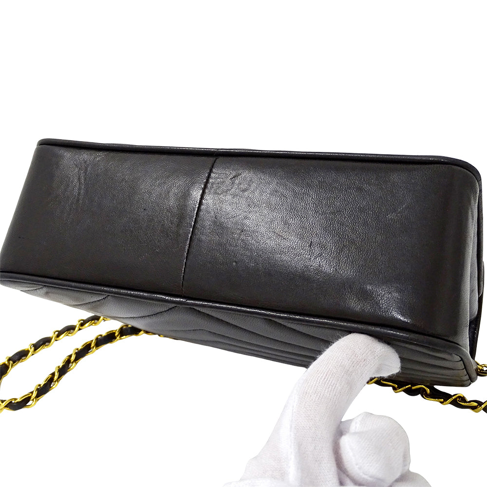 CHANEL シャネル ショルダーバッグ Vステッチ ブラック ゴールド金具 ラムスキン レディース 【中古】