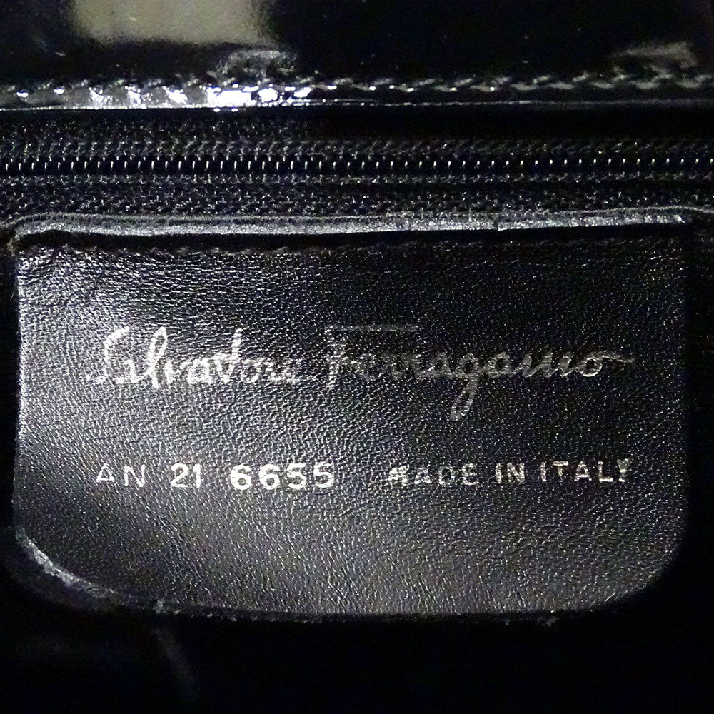 Ferragamo フェラガモ ショルダーバッグ ダブルガンチーニ ブラック レザー レディース 【中古】