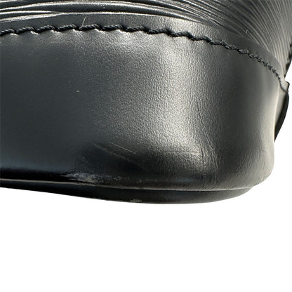LOUIS VUITTON ルイ・ヴィトン ハンドバッグ エピ アルマ ノワール M52142 エピレザー レディース 【中古】