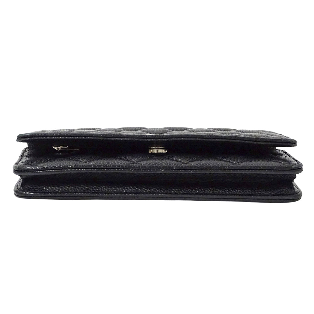 CHANEL シャネル ショルダーウォレット マトラッセ ブラック シルバー金具 キャビアスキン レディース 【中古】