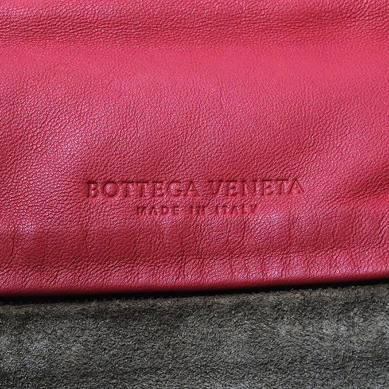 BOTTEGAVENETA ボッテガ・ヴェネタ ショルダーバッグ イントレチャート レッド～ピンク系 レザー レディース 【中古】