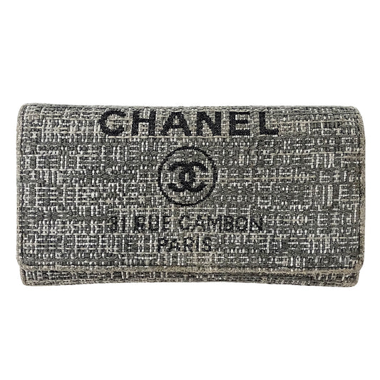 CHANEL シャネル 長財布 ドーヴィル グレー シルバー金具 キャンバス レディース 【中古】