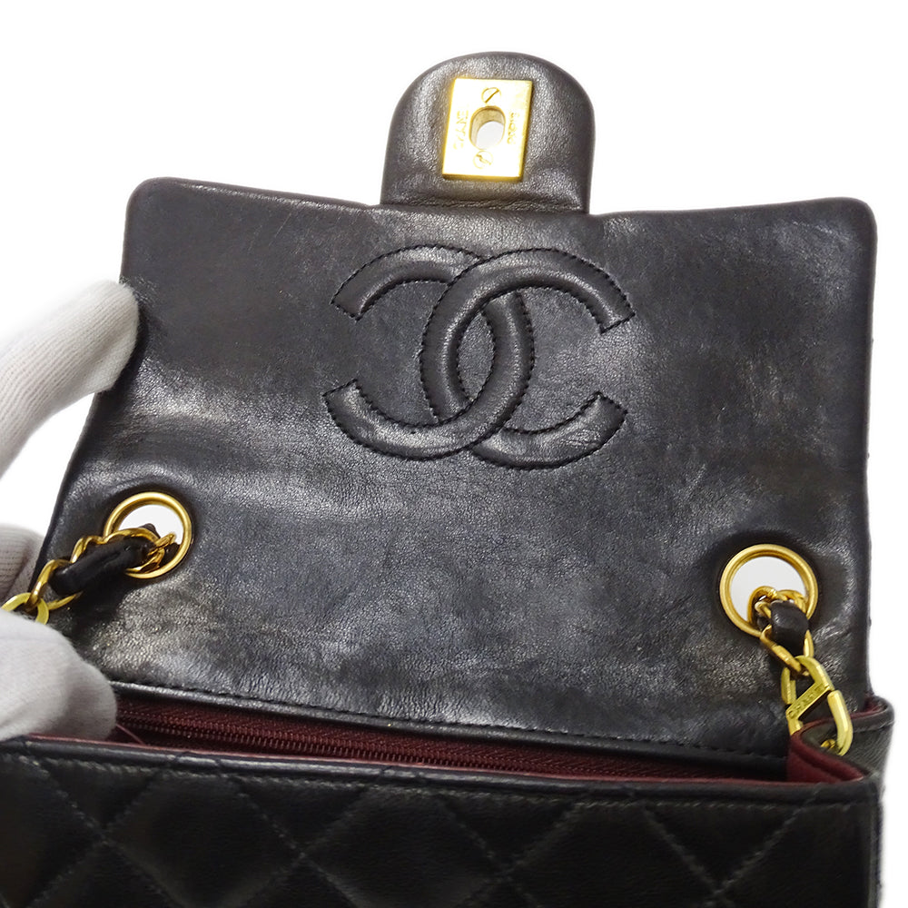 CHANEL シャネル ショルダーバッグ ミニマトラッセ ブラック ゴールド金具 ラムスキン レディース 【中古】