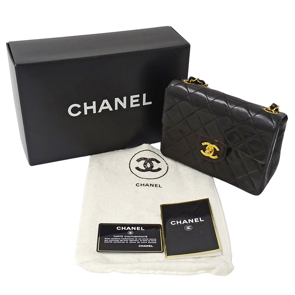 CHANEL シャネル ショルダーバッグ ミニマトラッセ ブラック ゴールド金具 ラムスキン レディース 【中古】