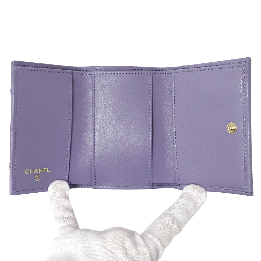 CHANEL シャネル 三つ折り財布 マトラッセ パープル ゴールド金具 キャビアスキン レディース 【中古】