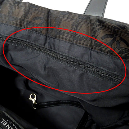 CHANEL シャネル トートバッグ ニュートラベル トートMM ダークブラウン ナイロン レディース 【中古】