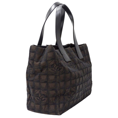 CHANEL シャネル トートバッグ ニュートラベル トートMM ダークブラウン ナイロン レディース 【中古】