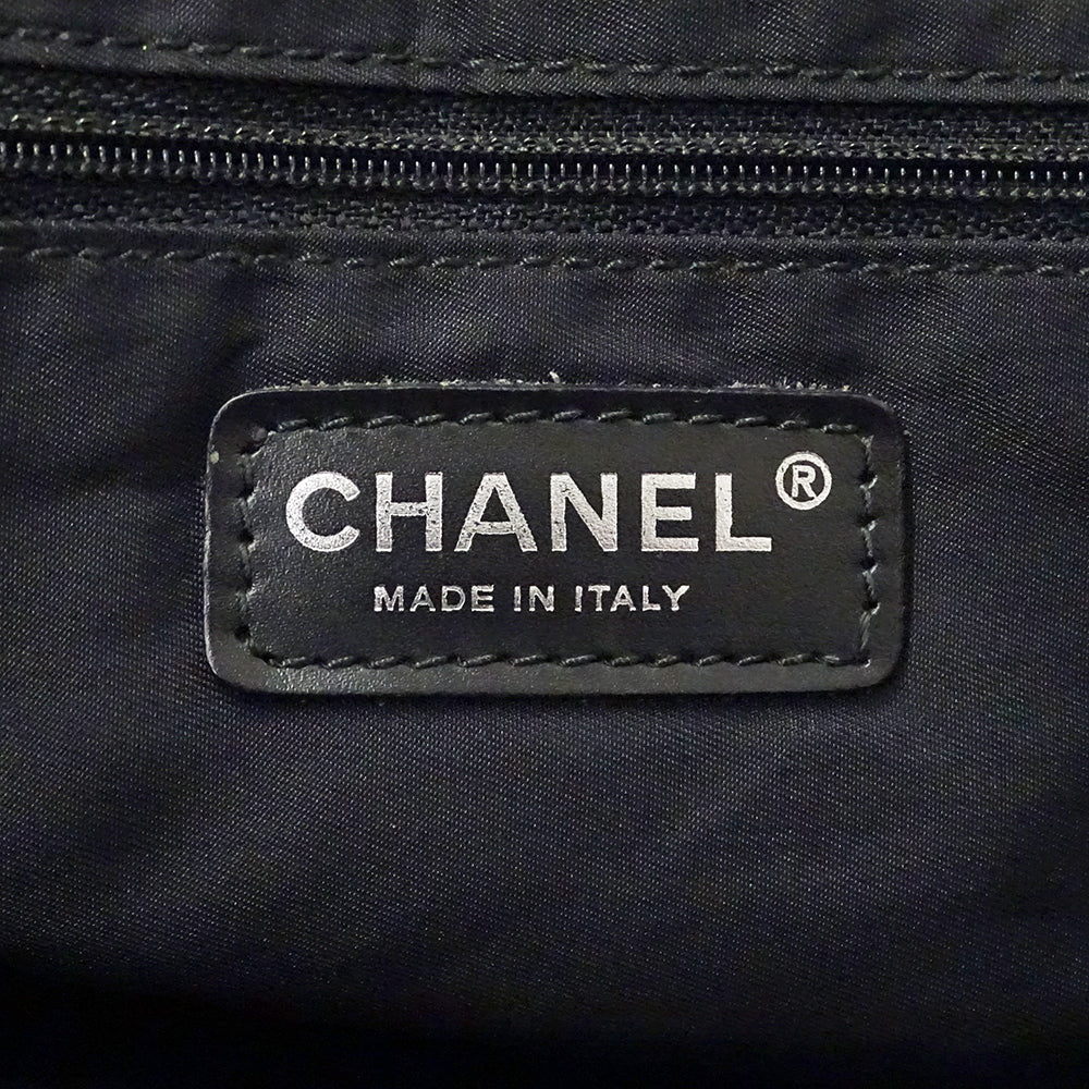 CHANEL シャネル トートバッグ ニュートラベル トートMM ダークブラウン ナイロン レディース 【中古】