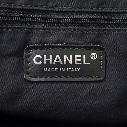 CHANEL シャネル トートバッグ ニュートラベル トートMM ダークブラウン ナイロン レディース 【中古】