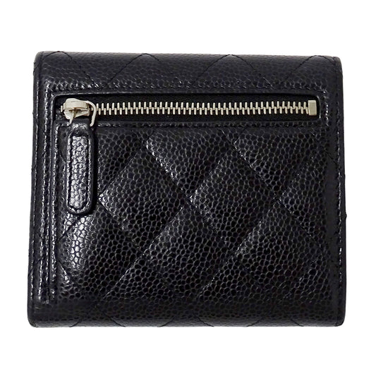 CHANEL シャネル 二つ折り財布 マトラッセ クラシック ブラック シルバー金具 キャビアスキン レディース 【中古】