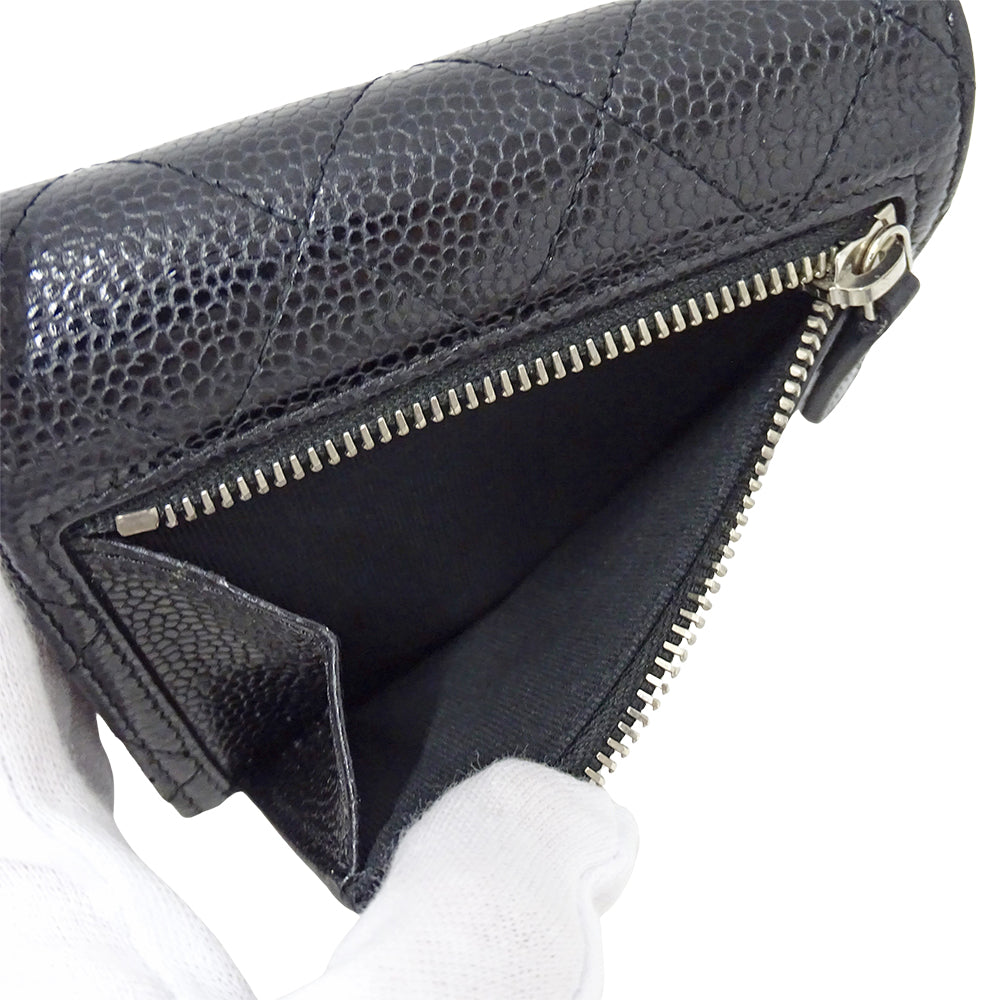 CHANEL シャネル 二つ折り財布 マトラッセ クラシック ブラック シルバー金具 キャビアスキン レディース 【中古】