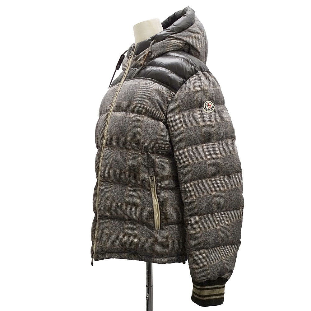 MONCLER モンクレール EUSBE GIUBBOTTO ダウンジャケット グレー メンズ 【中古】