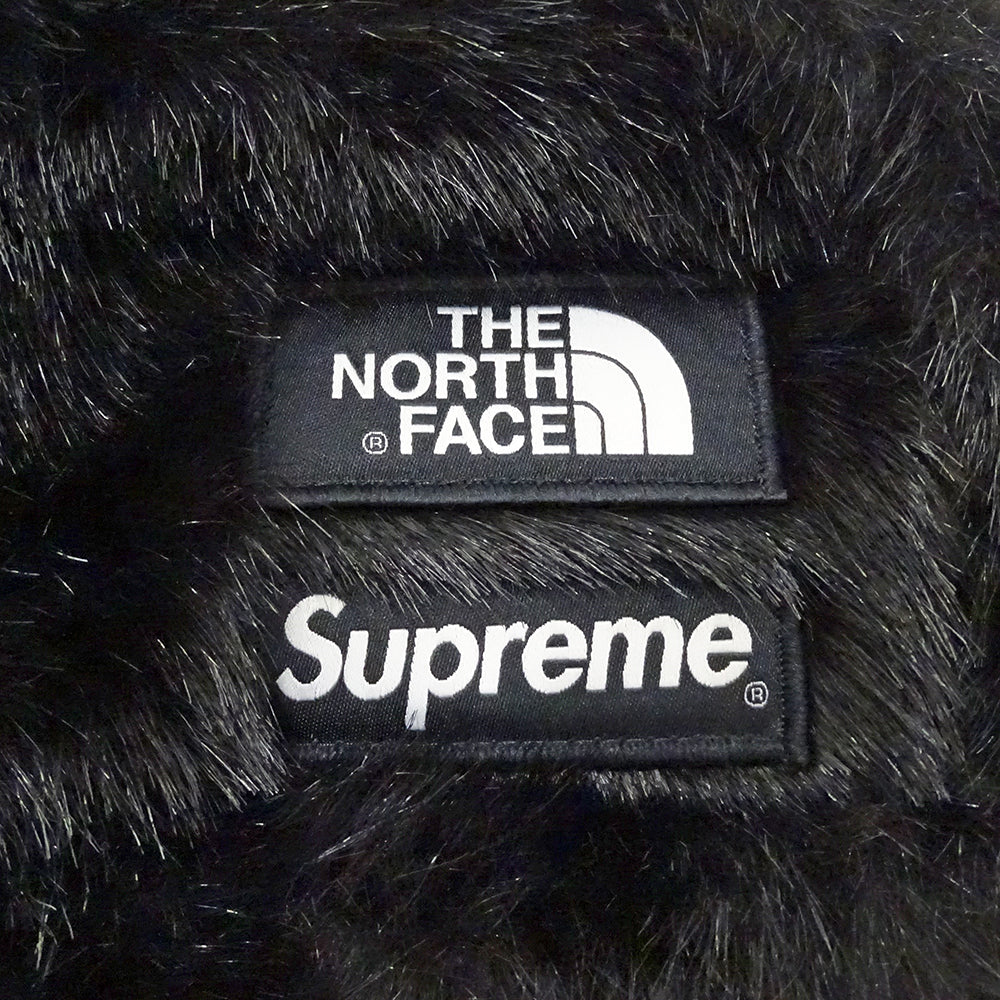 Supreme シュプリーム Faux Fur Waist Bag ボディ・ウエストバッグ ブラック NF0A5G87 フェイクファー レディース メンズ 【中古】