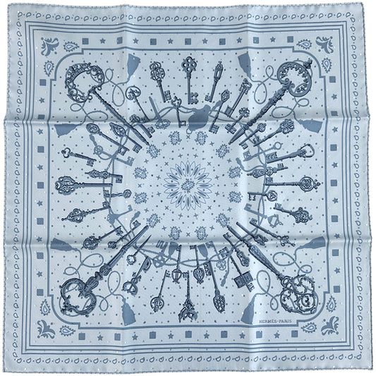 HERMES エルメス カレ55 Les Cles 鍵 スカーフ ブルー シルク レディース 【中古】