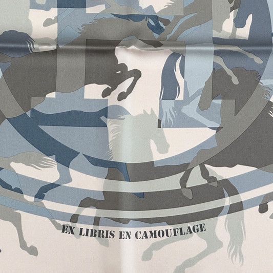 HERMES エルメス カレ90 EX LIBRIS EN CAMOUFLAGE エクリブリスのカモフラージュ スカーフ ピンク シルク レディース 【中古】