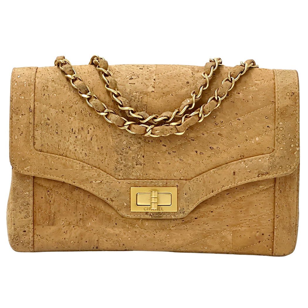 CHANEL シャネル ショルダーバッグ 2.55 シェブロン ベージュ ゴールド金具 コルク レザー レディース 希少 レア 【中古】