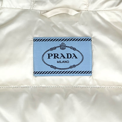 PRADA プラダ ダウンジャケット トライアングルロゴ グレー ナイロン L 40 レディース 【中古】