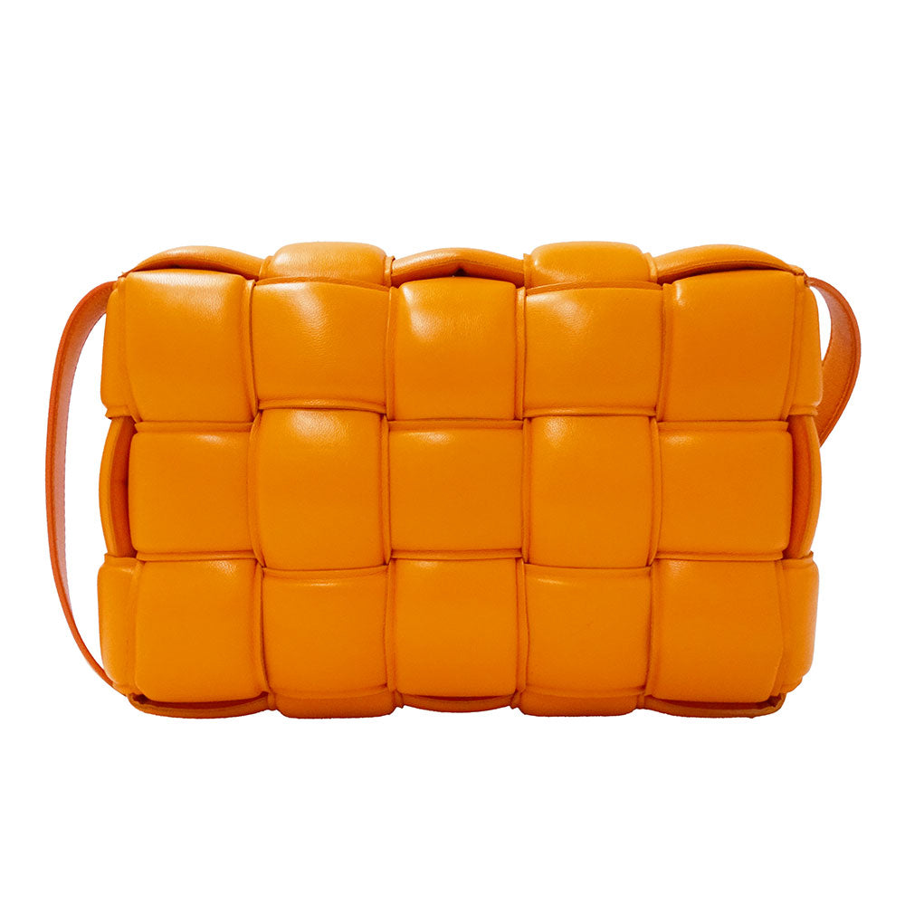 BOTTEGAVENETA ボッテガ・ヴェネタ ショルダーバッグ カセット オレンジ レザー レディース 【中古】
