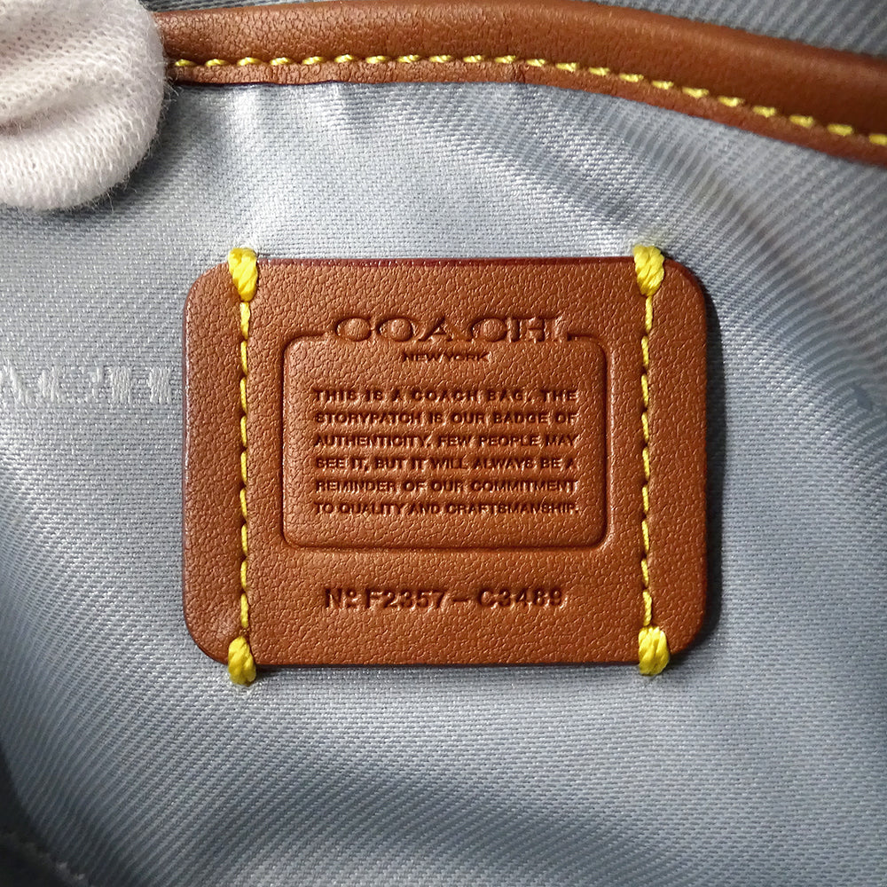 COACH コーチ 化粧ポーチ ライトブルー C3489 レザー レディース 【中古】