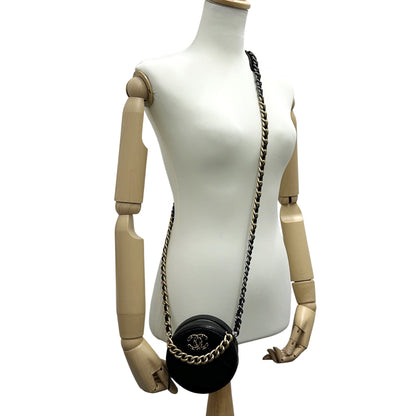 CHANEL シャネル ショルダーバッグ シャネル19 ブラック ゴールド金具 ラムスキン レディース 【中古】