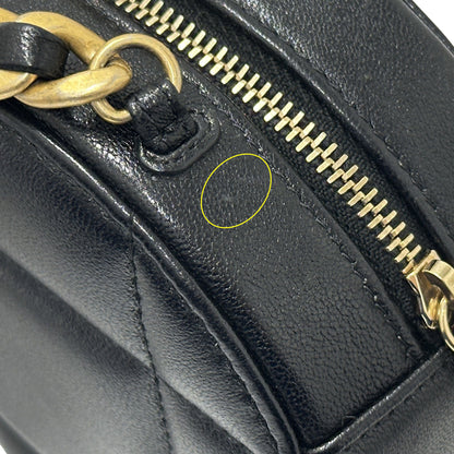 CHANEL シャネル ショルダーバッグ シャネル19 ブラック ゴールド金具 ラムスキン レディース 【中古】
