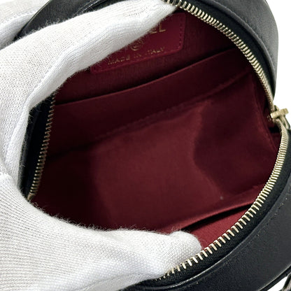 CHANEL シャネル ショルダーバッグ シャネル19 ブラック ゴールド金具 ラムスキン レディース 【中古】