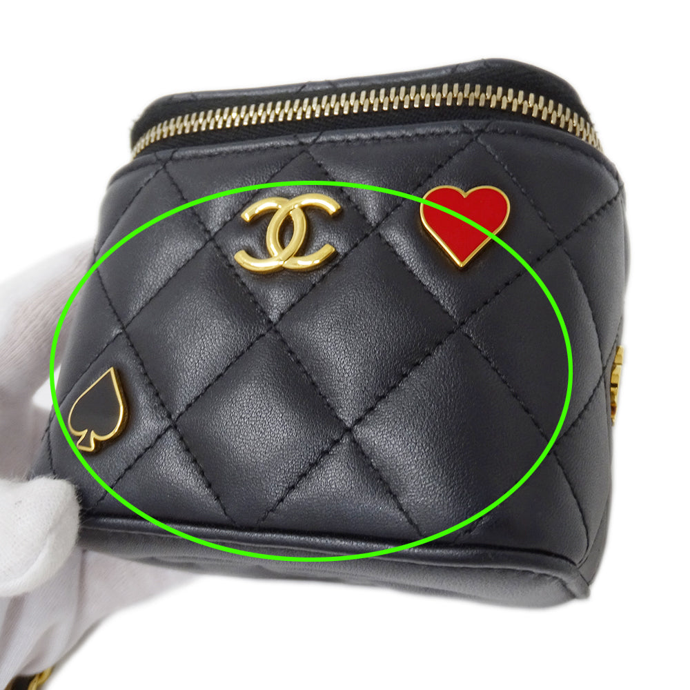 CHANEL シャネル ショルダーバッグ マトラッセ ブラック ゴールド金具 ラムスキン レディース 【中古】