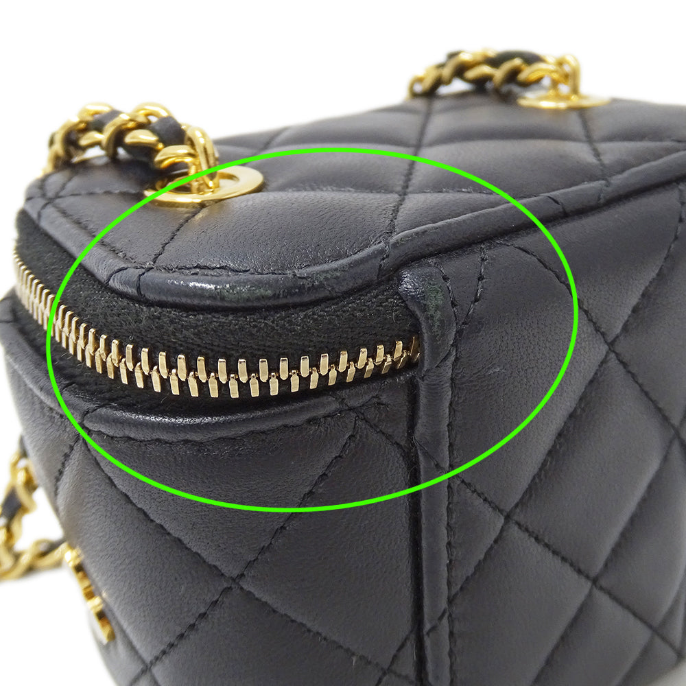 CHANEL シャネル ショルダーバッグ マトラッセ ブラック ゴールド金具 ラムスキン レディース 【中古】