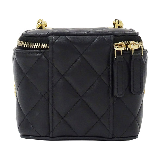 CHANEL シャネル ショルダーバッグ マトラッセ ブラック ゴールド金具 ラムスキン レディース 【中古】