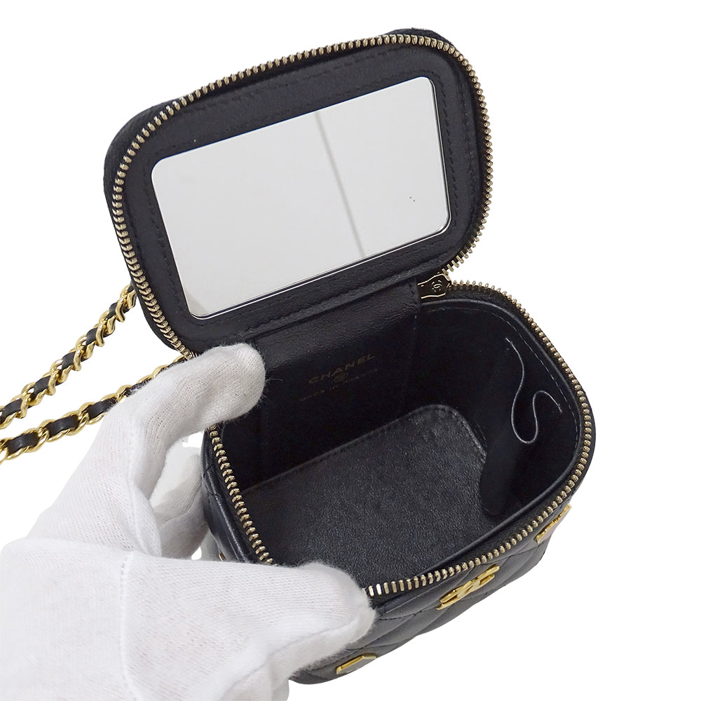 CHANEL シャネル ショルダーバッグ マトラッセ ブラック ゴールド金具 ラムスキン レディース 【中古】