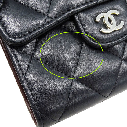 CHANEL シャネル 三つ折り財布 マトラッセ ブラック シルバー金具 ラムスキン レディース 【中古】