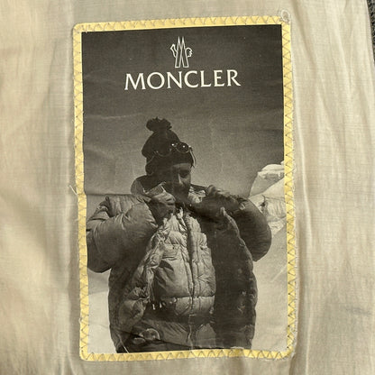 MONCLER モンクレール ダウンジャケット グレー メンズ 【中古】
