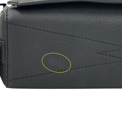 LOUIS VUITTON ルイ・ヴィトン テイクオフ メッセンジャー ショルダーバッグ LV アエログラム ノワール M57080 メンズ 【中古】