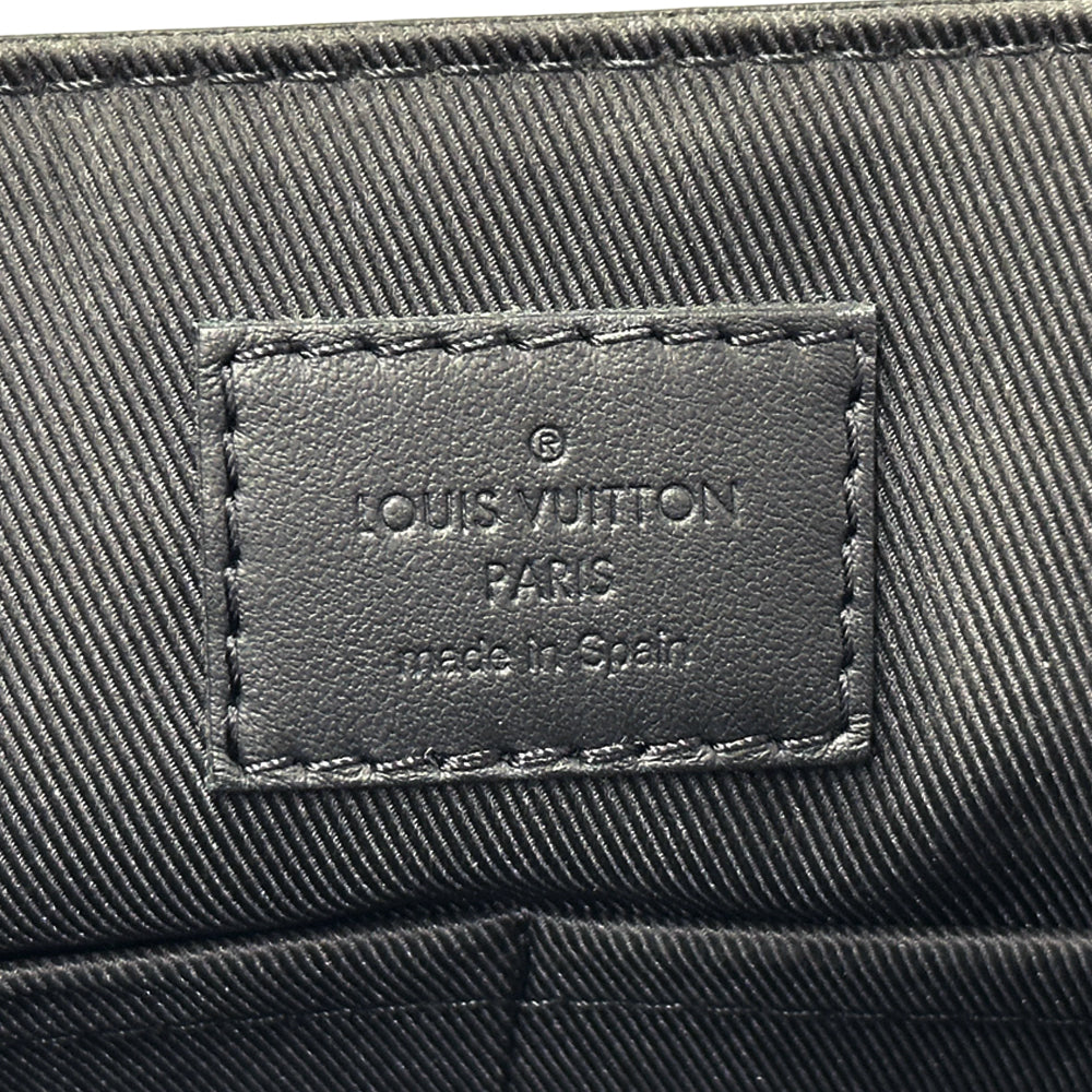 LOUIS VUITTON ルイ・ヴィトン テイクオフ メッセンジャー ショルダーバッグ LV アエログラム ノワール M57080 メンズ 【中古】
