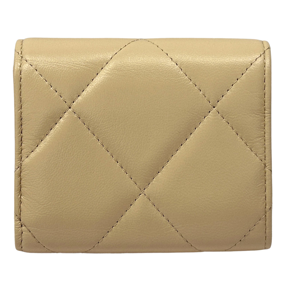 CHANEL シャネル 二つ折り財布 シャネル19 ベージュ ゴールド金具 ラムスキン レディース 【中古】