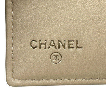 CHANEL シャネル 二つ折り財布 シャネル19 ベージュ ゴールド金具 ラムスキン レディース 【中古】