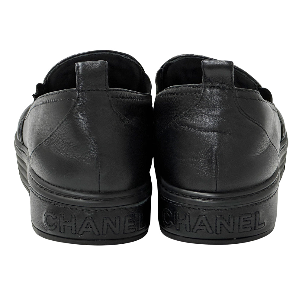 CHANEL シャネル スリッポン スニーカー マトラッセ 39 25cm ブラック ゴールド金具 レザー レディース 【中古】