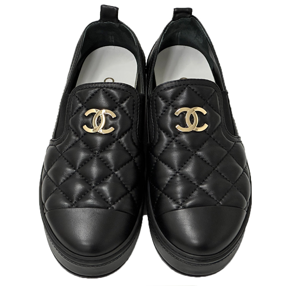 CHANEL シャネル スリッポン スニーカー マトラッセ 39 25cm ブラック ゴールド金具 レザー レディース 【中古】