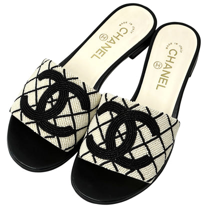 CHANEL シャネル サンダル ココマーク ホワイト ブラック 38 24.5cm ビーズ レディース 【中古】